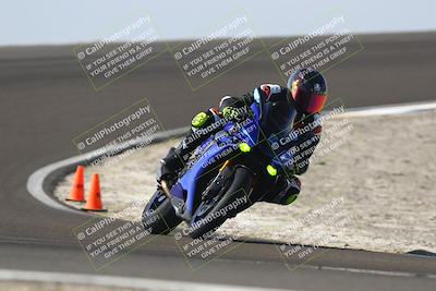 media/Nov-01-2025-TrackDaz (Sat) [[2b4d5192bc]]/B Group/1220pm (Turn 2 Outside)/